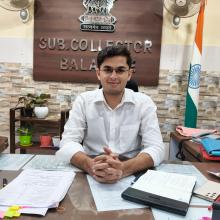 Shri Shiv Malviya, I.A.S.